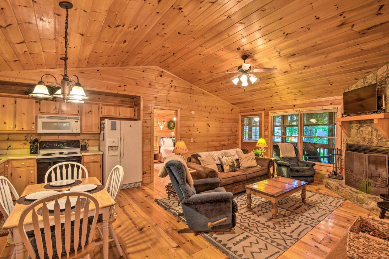 Pinot And Pine Chic Log Cabin About 5 Mi To Blue Ridge Bagian luar foto