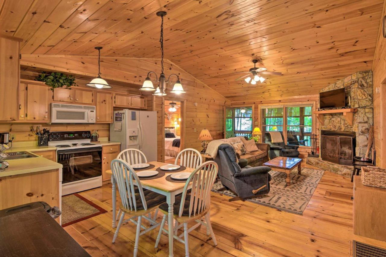 Pinot And Pine Chic Log Cabin About 5 Mi To Blue Ridge Bagian luar foto